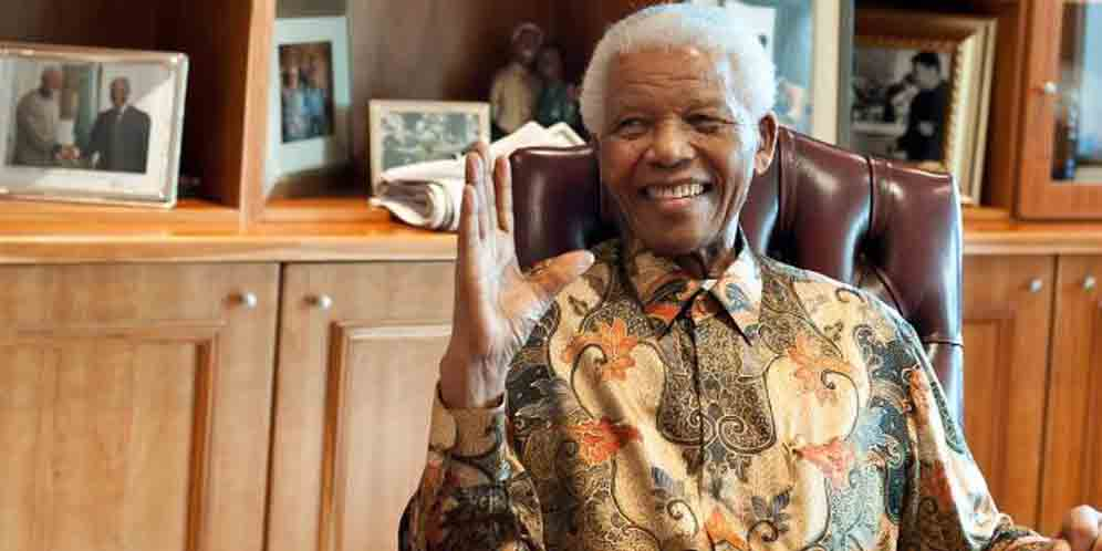 Batik Indonesia yang Taklukan Hati Nelson Mandela thumbnail